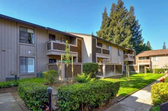 MLS: 20020863 Condo For Sale