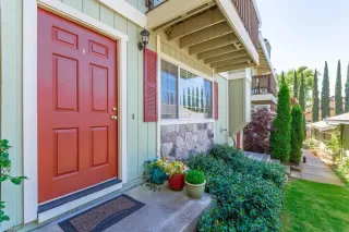 Photo #1: 20021802 Listing 