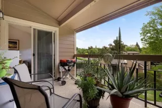 Photo #3: 20021841 Listing 