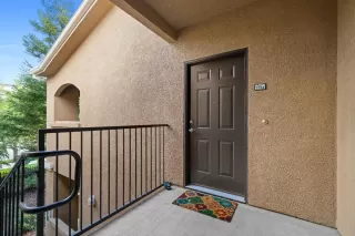 Photo #2: 20021914 Listing