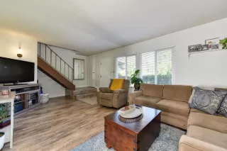 Photo #5: 20021983 Listing