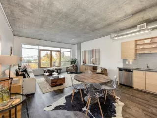 Photo #5: 20022022 Listing