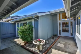 Photo #6: 20022357 Listing