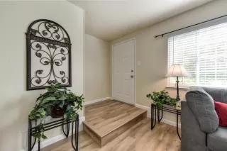 Photo #5: 20022378 Listing 