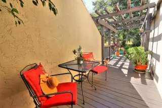 Photo #4: 20022459 Listing