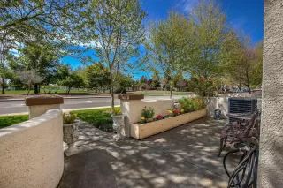 Photo #2: 20022514 Listing 