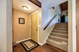 Photo #4: 20022526 Listing