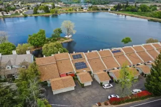 Photo #1: 20022732 Listing 