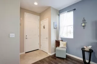 Photo #2: 20023314 Listing