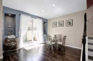 Photo #4: 20023314 Listing