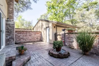 Photo #3: 20023383 Listing