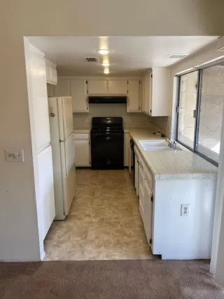 Photo #6: 20023467 Listing