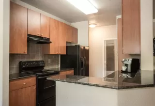 Photo #4: 20023615 Listing 