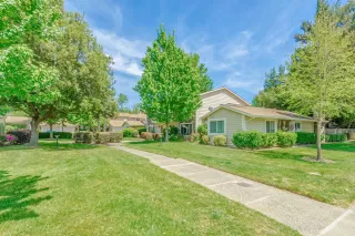 Photo #2: 20024036 Listing 