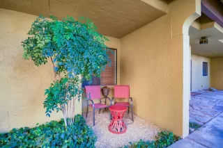 Photo #4: 20024180 Listing