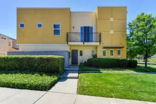 Photo #2: 20024429 Listing 