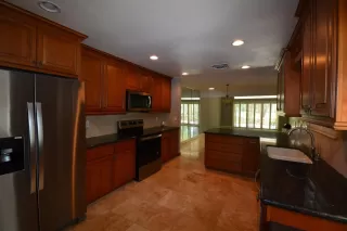 Photo #4: 20024451 Listing 