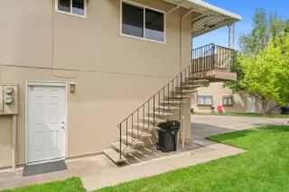 Photo #2: 20024585 Listing 