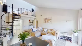 Photo #1: 20024727 Listing