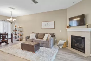 Photo #4: 20025588 Listing