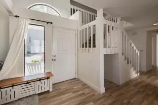 Photo #6: 20025693 Listing