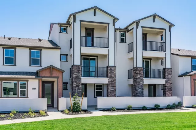 MLS: 20025792 Condo For Sale