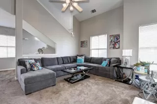 Photo #1: 20025906 Listing 