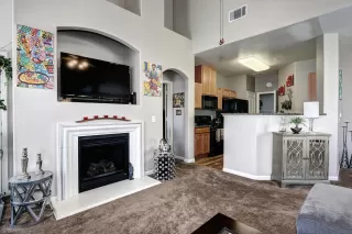 Photo #2: 20025906 Listing 