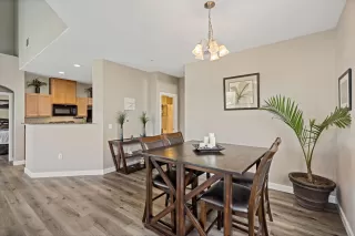 Photo #3: 20026076 Listing 