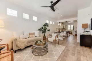 Photo #4: 20026137 Listing 