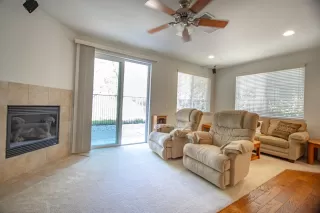 Photo #5: 20026208 Listing