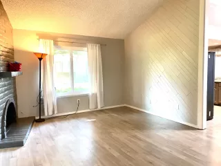 Photo #3: 20026548 Listing