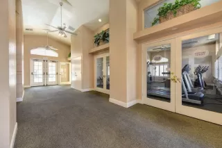Photo #2: 20026747 Listing 