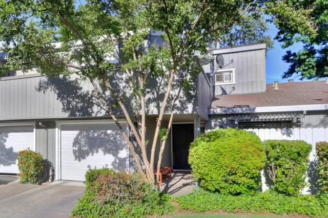 MLS: 20027087 Condo For Sale