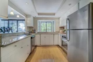 Photo #3: 20027096 Listing