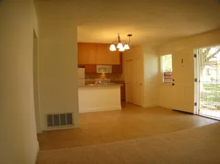 Photo #1: 20027296 Listing 