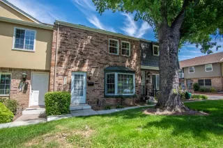 Photo #1: 20027536 Listing 