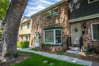 Photo #2: 20027536 Listing 