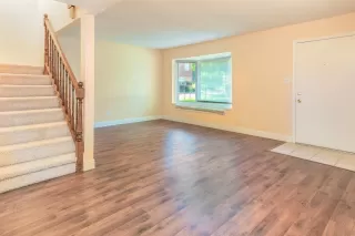 Photo #4: 20027536 Listing 