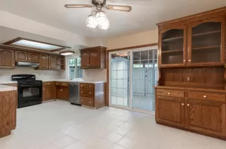 Photo #5: 20027536 Listing 