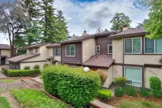 Photo #1: 20027560 Listing