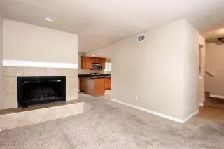 Photo #3: 20027560 Listing