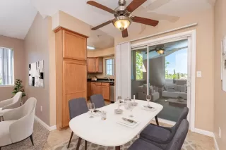 Photo #3: 20027571 Listing