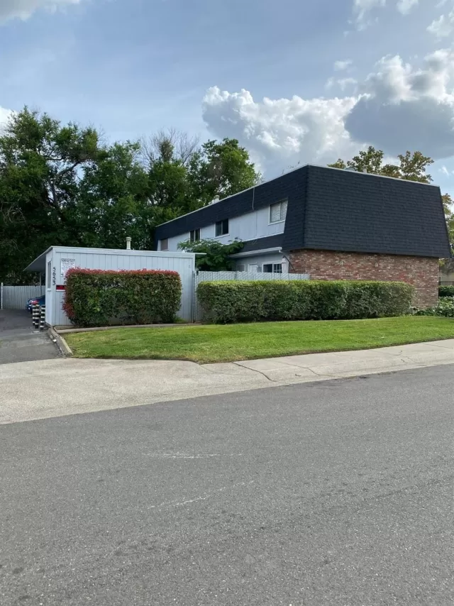 MLS: 20027673 Condo For Sale