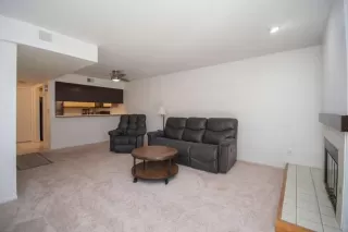 Photo #6: 20028403 Listing 