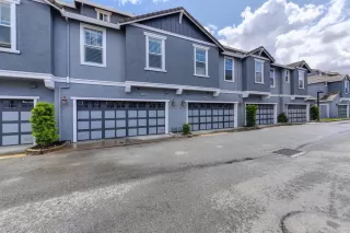 Photo #2: 20028553 Listing