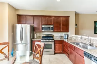 Photo #6: 20028651 Listing