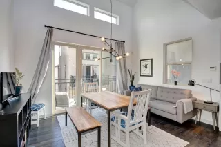 Photo #5: 20028862 Listing