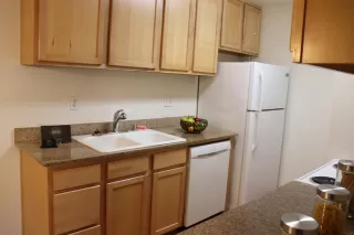 Photo #2: 20029212 Listing 