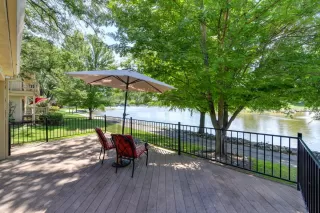 Photo #1: 20029244 Listing 